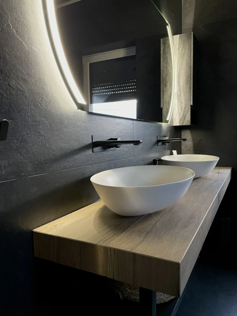 Łazienki - Realizacja 12 | MaVi Design - Wykończenia Wnętrz